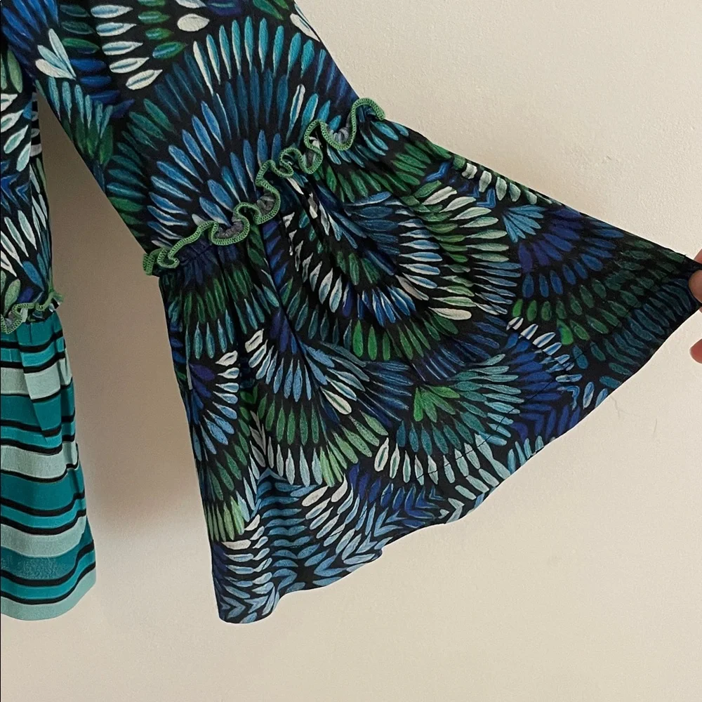 Colorful Patterned Open Front Jacket - Picture 4 of 9